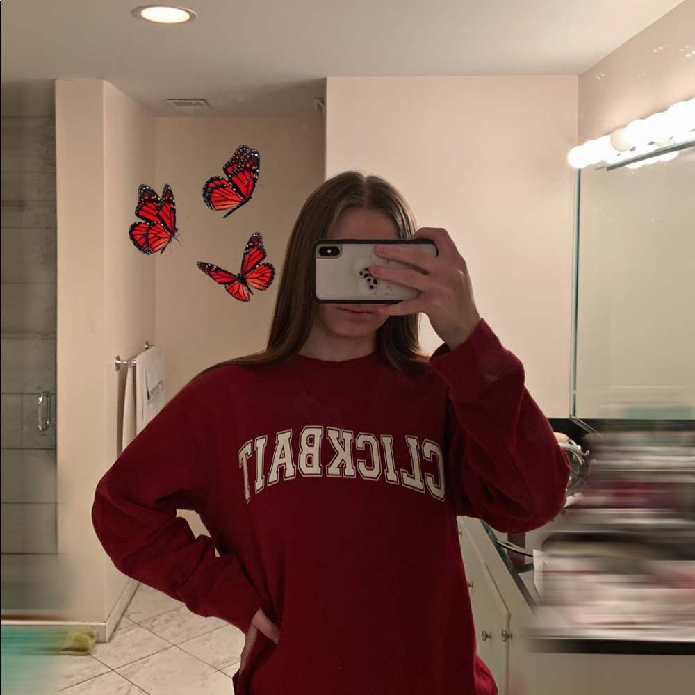 Clickbait Crewneck